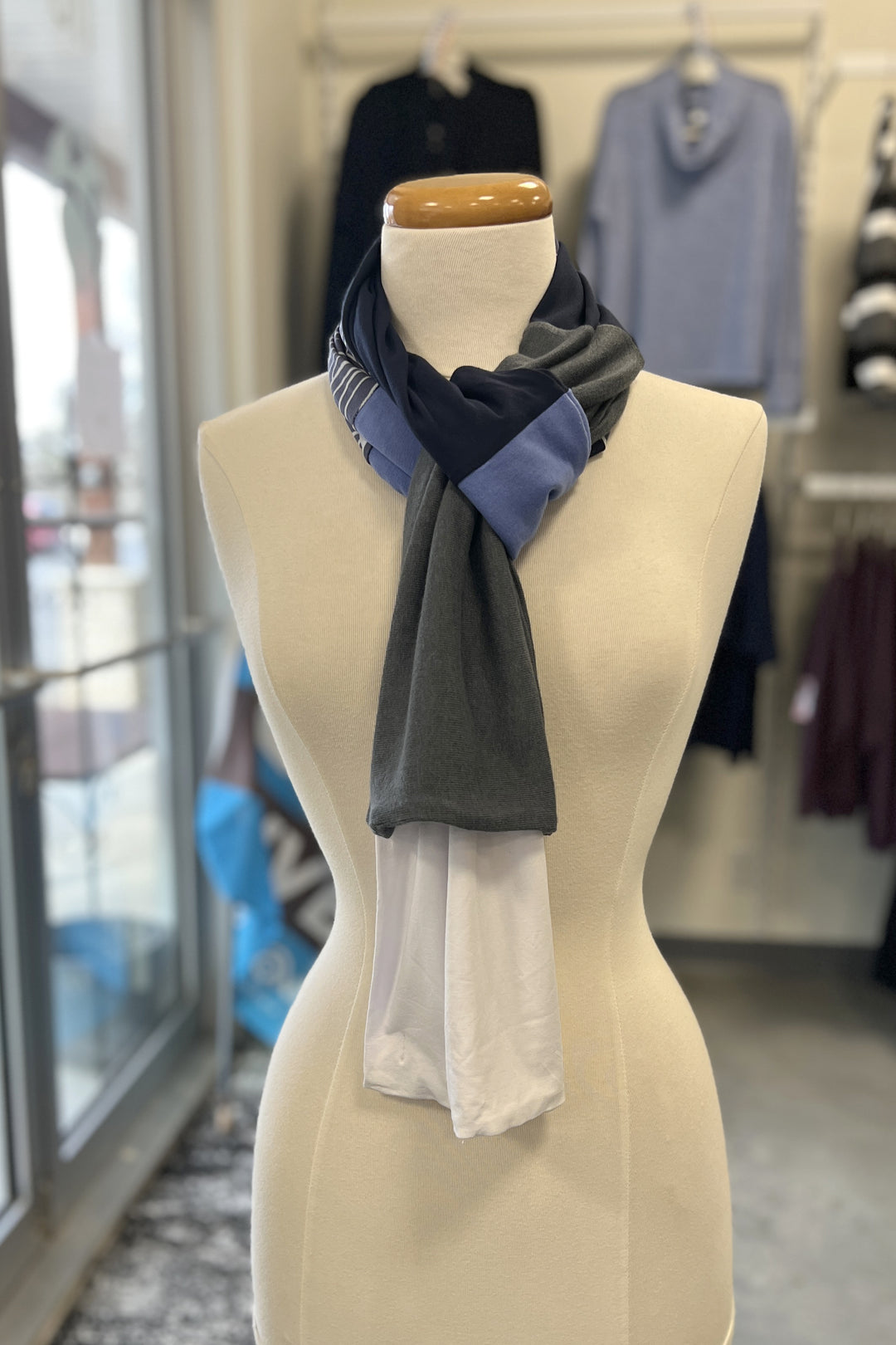 Foulard Atelier - Série Bleu