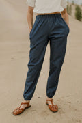 Jogger en denim léger