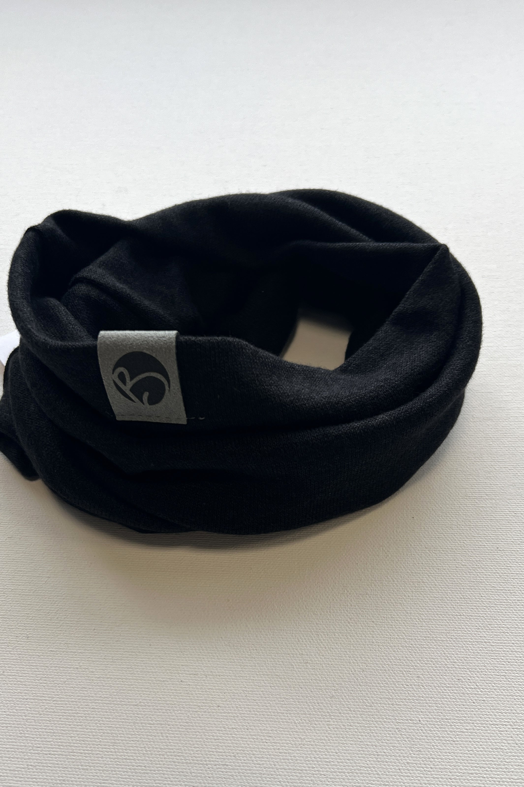 Cache - Cou Boréal - Noir - Atelier Véronique B