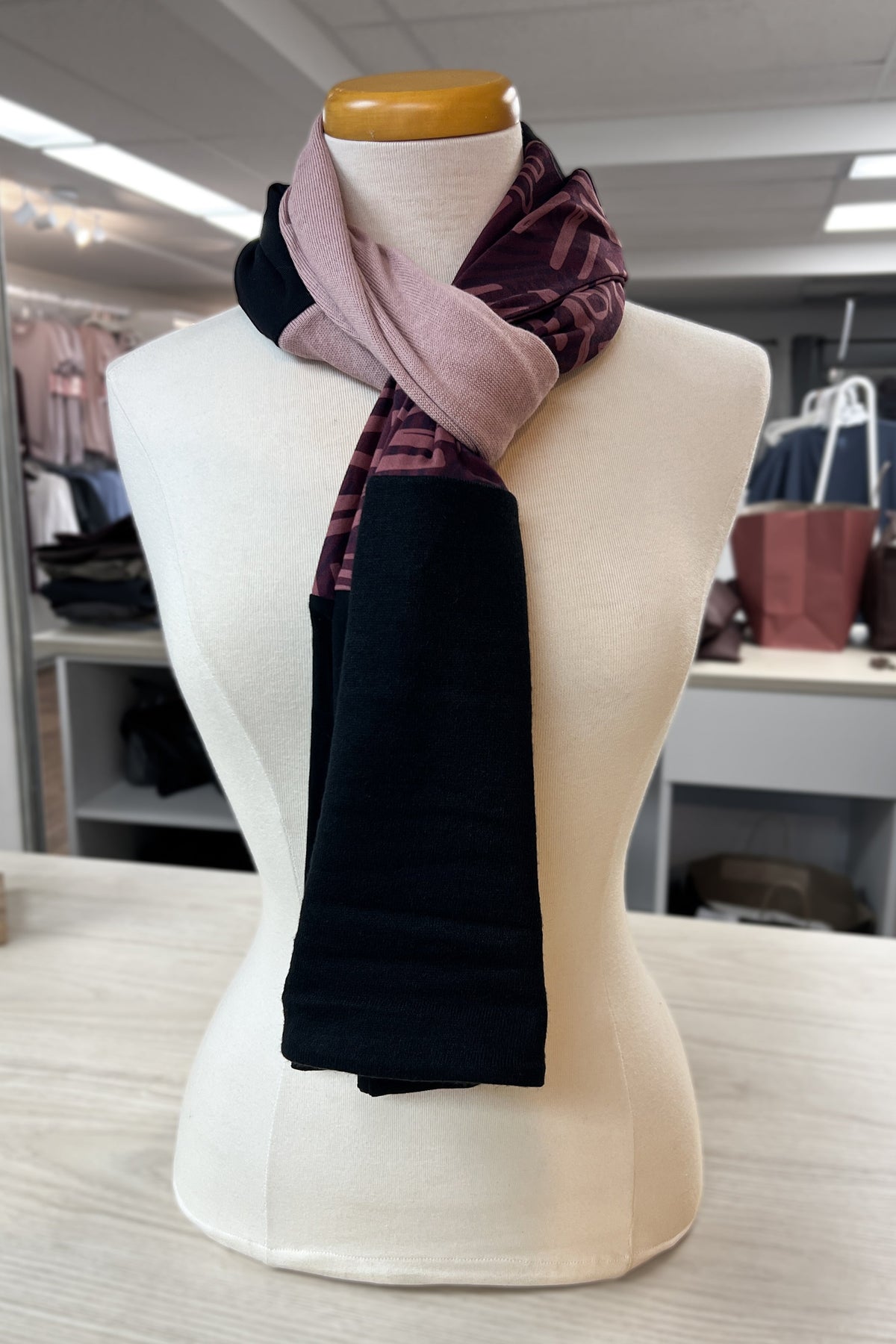 Foulard Atelier - Série Rose - Atelier Véronique B