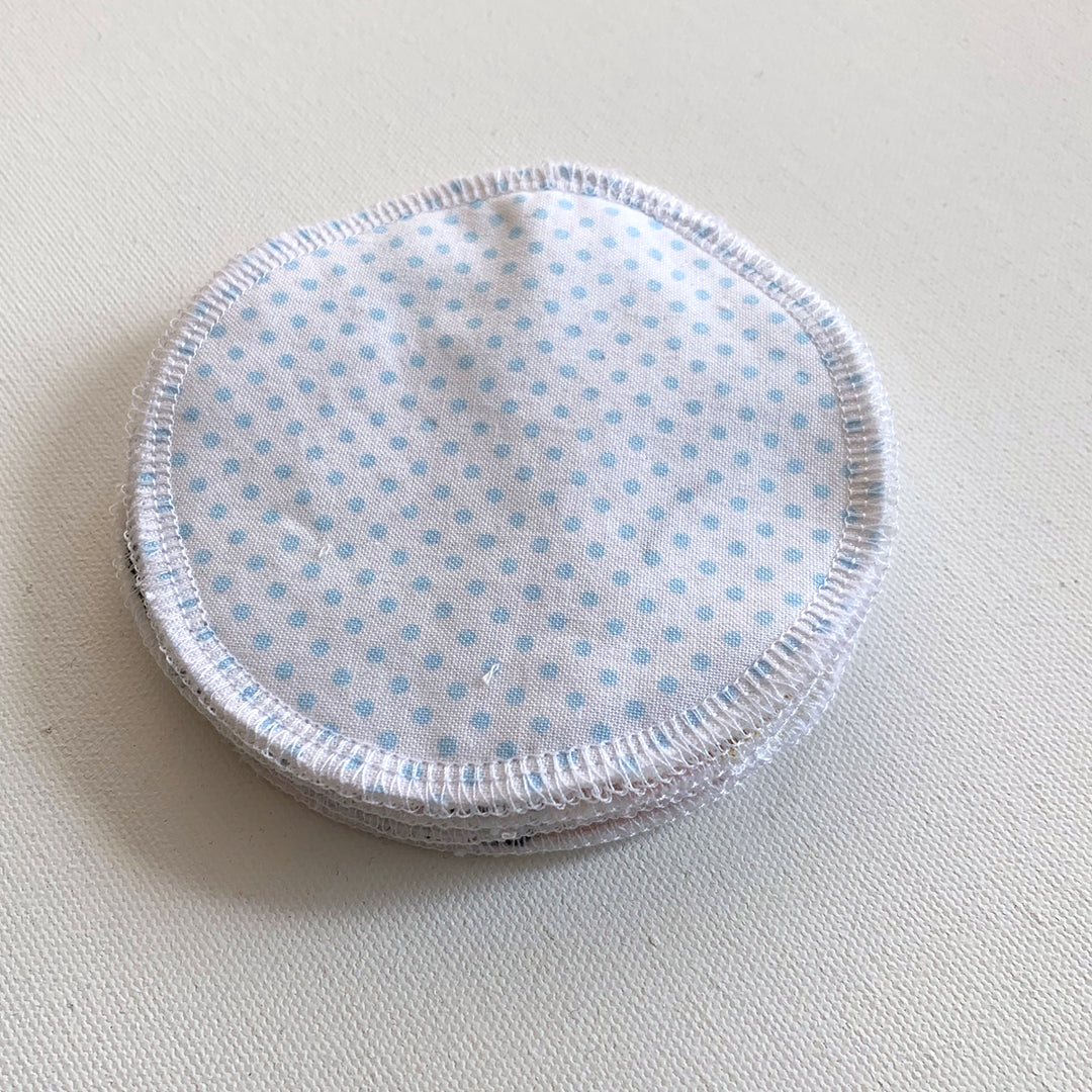 Nursing pads, Blue dots